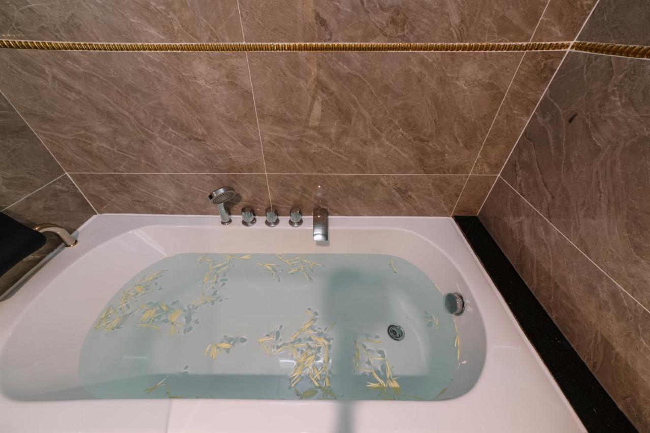 Saigon Hanoi Central Hotel Ho Chi Minh Zewnętrze zdjęcie
