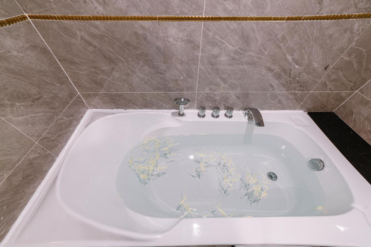 Saigon Hanoi Central Hotel Ho Chi Minh Zewnętrze zdjęcie